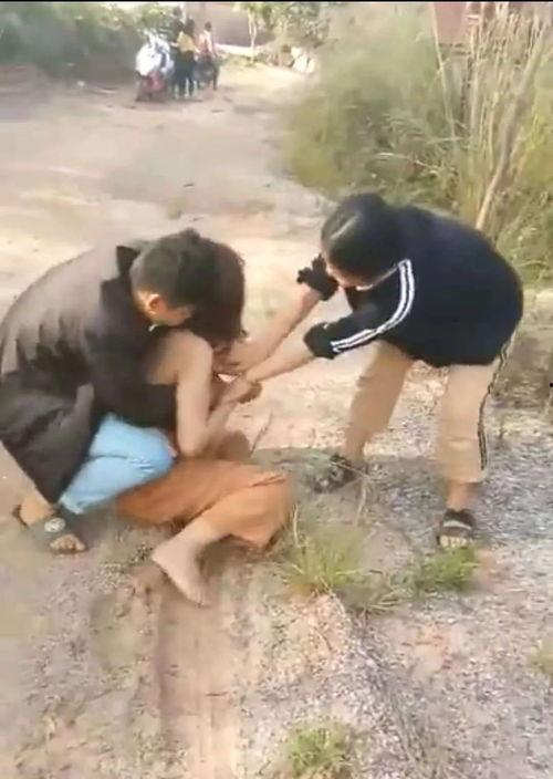 山西学校爆料事件视频,揭开校园隐秘真相  第1张